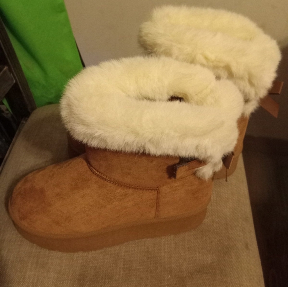 Ugg platform boots